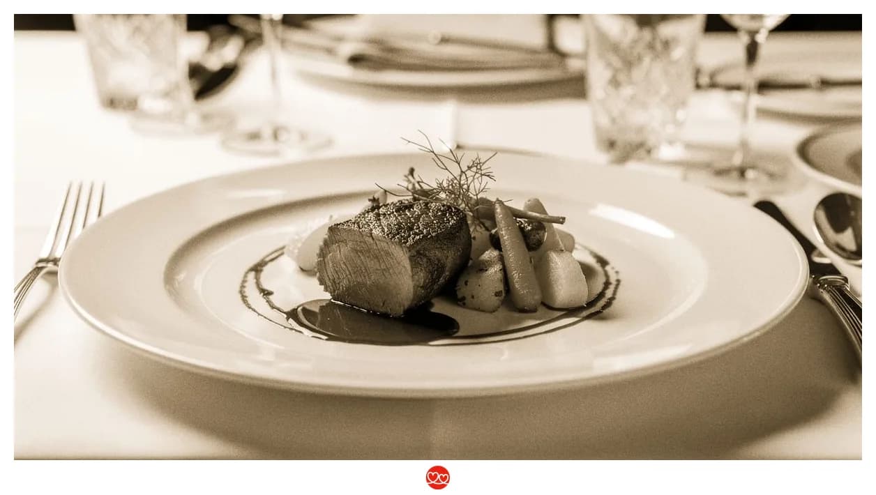 Edles Gericht – Restaurant-Symbolbild zu Johann Lafer