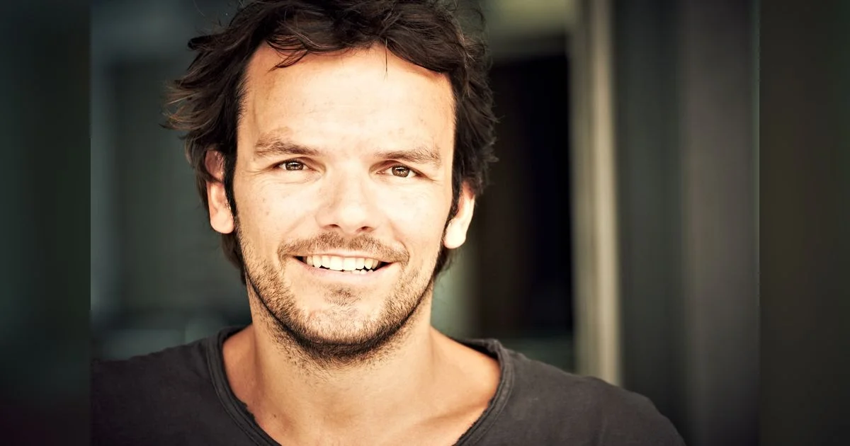 Porträt von Steffen Henssler, dem Hamburger TV-Koch von Grill den Henssler